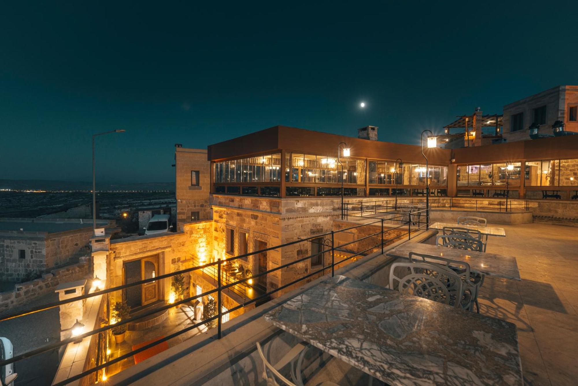 Harem Suites Cappadocia ウチヒサール エクステリア 写真